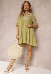 Zielona Rozkloszowana Sukienka Mini Ozdobiona Plecionką Przy Dekolcie Rufta. Zielone sukienki Renee, na imprezę, m, bez wzorów, boho, bez kołnierzyka, bez ramiączek, mini, rozkloszowane. W wyprzedaży za 132.99 zł.
