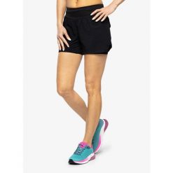 Spodenki do biegania damskie Under Armour Run Elite 2in1 Short. Czarne szorty Under Armour, bez wzorów, sportowe. Za 182.99 zł.