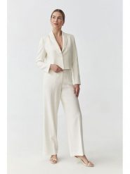 TATUUM Spodnie w kolorze kremowym rozmiar: 38. Brązowe spodnie materiałowe Tatuum, bez wzorów, z materiału, z podwyższonym stanem. Za 204.48 zł.