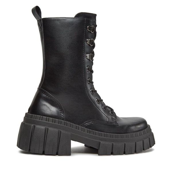 Botki Altercore. Czarne botki Altercore, bez wzorów, bez obcasa, na słupku, bez zapięcia. Za 359.99 zł.