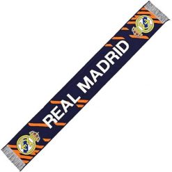 Szalik Real Madryt - oficjalny licencjonowany. Szaliki i kominy Real Madrid, bez wzorów, sportowe. Za 99.90 zł.