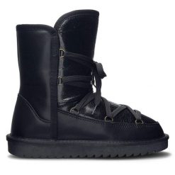 Śniegowce Lasocki. Czarne śniegowce Lasocki, bez wzorów, bez zapięcia. Za 249.99 zł.
