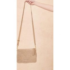 Torebka Lacjum BS Beż. Torebki klasyczne blue shadow, bez wzorów, z zamszu, małe, zamszowe, bez dodatków. Za 249.90 zł.
