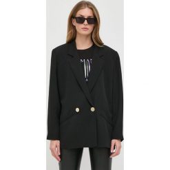Armani Exchange żakiet kolor czarny dwurzędowa gładka. Czarne marynarki i żakiety Armani Exchange, bez wzorów, bez ramiączek. W wyprzedaży za 859.99 zł.