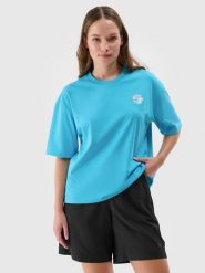 4F T-shirt oversize z nadrukiem damski - turkusowy L. Niebieskie t-shirty 4f, l, bez wzorów, z bawełny, klasyczne, bez kołnierzyka, bez ramiączek. W wyprzedaży za 39.99 zł.
