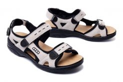 RIEKER 64582-60 beige, sandały damskie. Brązowe sandały Rieker, bez wzorów, bez obcasa, bez zapięcia. Za 339.90 zł.