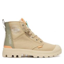 Trapery Palladium. Brązowe traperki Palladium, bez wzorów, bez obcasa, bez zapięcia. Za 399.99 zł.