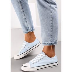 Niebieskie Trampki Lakellet. Niebieskie trampki Renee, bez wzorów, z gumy, klasyczne, przed kostkę, bez zapięcia. Za 79.99 zł.