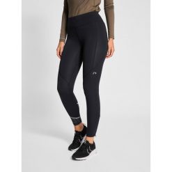 Legginsy damskie Newline Chicago. Czarne legginsy Newline, bez wzorów. Za 335.50 zł.