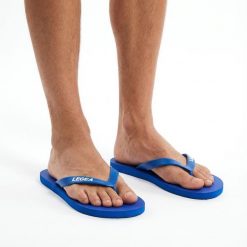 Klapki Basenowe Monoblok PVC Niebiesko-Białe Model. Białe klapki LEGEA, bez wzorów, bez obcasa, bez zapięcia. Za 52.00 zł.