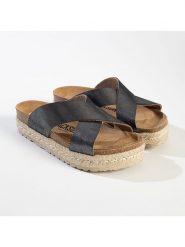 BACKSUN Klapki "Milano" w kolorze khaki rozmiar: 40. Brązowe klapki Backsun, bez wzorów, klasyczne, z otwartym noskiem, bez obcasa, bez zapięcia. Za 155.49 zł.