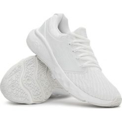 Buty treningowe damskie Under Armour Charged Vantage (3023565-104). Białe buty treningowe Under Armour, bez wzorów, z materiału, bez zapięcia, na fitness i siłownię. Za 232.99 zł.