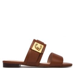 Klapki Coccinelle. Brązowe klapki Coccinelle, bez wzorów, bez obcasa, bez zapięcia. Za 849.99 zł.