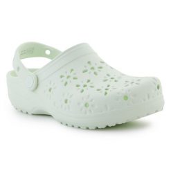 Klapki Crocs Classic Floral Cut Out Clog W 210927-3YH zielone. Zielone klapki bez wzorów, sportowe, bez obcasa, bez zapięcia. Za 360.01 zł.
