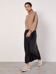 Apricot Golf w kolorze jasnobrązowym rozmiar: XL. Brązowe swetry Apricot, xl, bez wzorów, bez ramiączek. Za 83.62 zł.