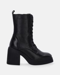 SKÓRZANE BOTKI NA PLATFORMIE L016381I BLACK. Czarne botki Venezia, bez wzorów, ze skóry, bez obcasa, na platformie, bez zapięcia. Za 279.00 zł.