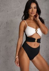 Biało-Czarny Jednoczęściowy Strój Kąpielowy Na Cienkich Ramiączkach ze Złotymi Ozdobami i Wycięciami Nonanoe. Białe stroje jednoczęściowe Renee, bez wzorów, z jeansu, eleganckie. Za 99.99 zł.