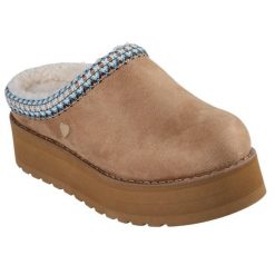 Kapcie damskie Skechers 114610-CSNT 38,5. Brązowe kapcie Skechers, bez wzorów. Za 163.99 zł.