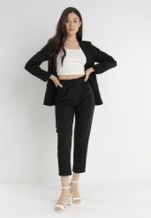 Czarne Spodnie z Paskiem Ioleina. Czarne jeansy Born2be, l, bez wzorów, z jeansu, eleganckie. W wyprzedaży za 93.49 zł.