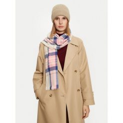 Zestaw szalik i czapka Pieces. Brązowe szaliki i kominy Pieces, bez wzorów. Za 129.99 zł.