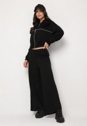 Czarny Komplet Dresowy z Wiskozą Szerokie Spodnie i Bluza ze Stójką i Broszką Redasena. Czarne bluzy Born2be, bez wzorów, z dresówki, bez kaptura. W wyprzedaży za 169.99 zł.
