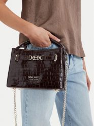 Nine West Torebka EO-CITY GRACE-LDA9420 CROCO Brązowy. Brązowe torebki klasyczne Nine West, bez wzorów, ze skóry, bez dodatków. Za 249.99 zł.