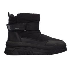 Buty Lee Cooper LCJ-24-47-3141LA czarne. Czarne śniegowce bez wzorów, z materiału, bez zapięcia. Za 285.68 zł.