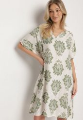 Zielona Pudełkowa Sukienka z Wiskozy Ozdobiona Geometrycznym Wzorem Emilavie. Zielone sukienki Born2be, na co dzień, l, bez wzorów, z wiskozy, eleganckie, bez kołnierzyka, bez ramiączek, midi, proste. Za 79.99 zł.