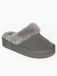 Gooce Wełniane kapcie "Emeline" w kolorze szarym rozmiar: 37. Szare kapcie Gooce, bez wzorów, ze skóry. Za 160.96 zł.