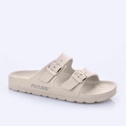 Klapki damskie Lemigo Fitclog Like. Zielone klapki Lemigo, bez wzorów, z materiału, bez obcasa, bez zapięcia. Za 99.00 zł.