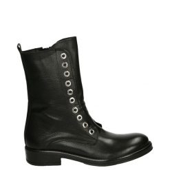 BOTKI ZE SREBRNYMI PRZELOTKAMI 10 WEST NERO. Szare botki Venezia, bez wzorów, ze skóry, bez obcasa, bez zapięcia. Za 249.00 zł.
