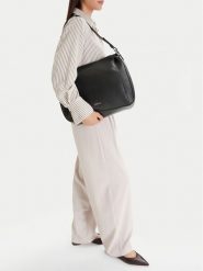 MEXX Torebka CEO-MEXX-B-007-09 Czarny. Czarne torebki klasyczne Mexx, bez wzorów, z materiału, bez dodatków. Za 199.99 zł.