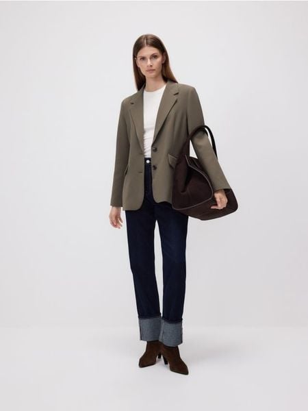 Jednorzędowa marynarka z wiskozą - zielony. Zielone marynarki i żakiety Reserved, l, bez wzorów, z tkaniny, bez ramiączek. W wyprzedaży za 119.99 zł.