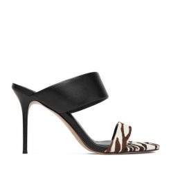 Klapki Eva Minge. Czarne klapki Eva Minge, bez wzorów, bez obcasa, bez zapięcia. Za 429.99 zł.