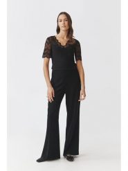 TATUUM Bluzka w kolorze czarnym rozmiar: XL. Czarne bluzki Tatuum, xl, bez wzorów, z koronki, bez kołnierzyka, bez ramiączek. Za 83.03 zł.