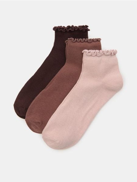 Prążkowane skarpetki 3 pack - wielobarwny. Skarpetki Sinsay, bez wzorów, prążkowane. Za 12.99 zł.