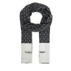 Szal Calvin Klein. Czarne szaliki i kominy Calvin Klein, bez wzorów. Za 219.99 zł.