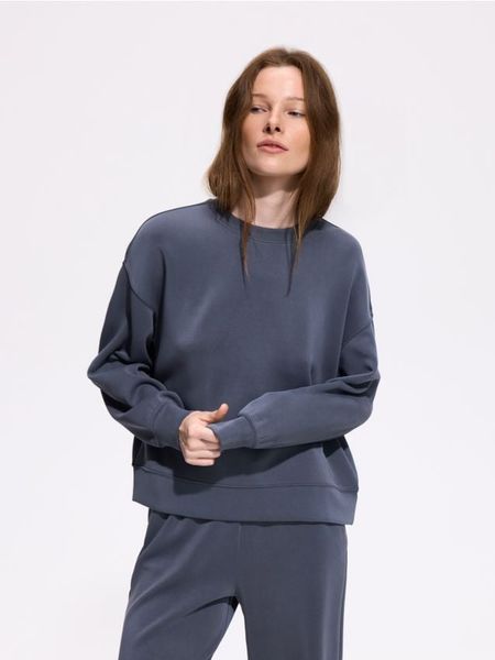 Bluza z modalem - ciemnoszary. Szare bluzy Reserved, l, bez wzorów, z dzianiny, bez kaptura. Za 99.99 zł.