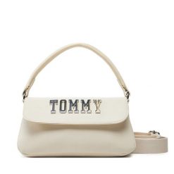 Torebka Tommy Jeans. Brązowe torebki klasyczne Tommy Jeans, bez wzorów, z jeansu, klasyczne, bez dodatków. Za 239.99 zł.