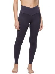 Triumph Legginsy sportowe w kolorze antracytowym rozmiar: M. Czarne legginsy Triumph, m, bez wzorów, z materiału, z podwyższonym stanem, outdoorowe. Za 165.31 zł.