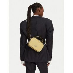 Torebka KARL LAGERFELD. Żółte listonoszki KARL LAGERFELD, bez wzorów, bez dodatków. Za 1,299.00 zł.