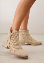 Beżowe Przejściowe Botki z Plecioną Cholewką i Skórzaną Wkładką Marisca. Brązowe botki Born2be, bez wzorów, z jeansu, boho, bez obcasa, na płaskiej podeszwie, bez zapięcia. Za 199.99 zł.