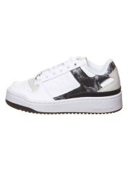 Adidas Buty "Forum Bold" w kolorze biało-kremowym do biegania rozmiar: 37 1/3. Białe buty do biegania adidas, bez wzorów, bez zapięcia, do biegania. Za 291.45 zł.