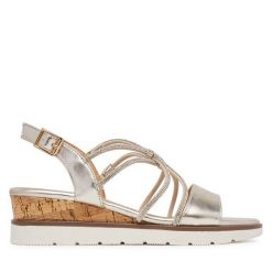 Sandały Clara Barson. Żółte sandały Clara Barson, bez wzorów, bez obcasa, na koturnie, bez zapięcia. Za 129.99 zł.