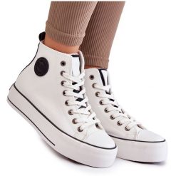 Damskie Wysokie Ocieplane Trampki Big Star KK274170 Białe. Białe trampki bez wzorów, z materiału, retro, bez zapięcia. Za 244.76 zł.