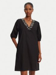Selmark Sukienka letnia BN198 Czarny Relaxed Fit. Czarne sukienki Selmark, m, bez wzorów, z bawełny, bez kołnierzyka, bez ramiączek. Za 259.99 zł.