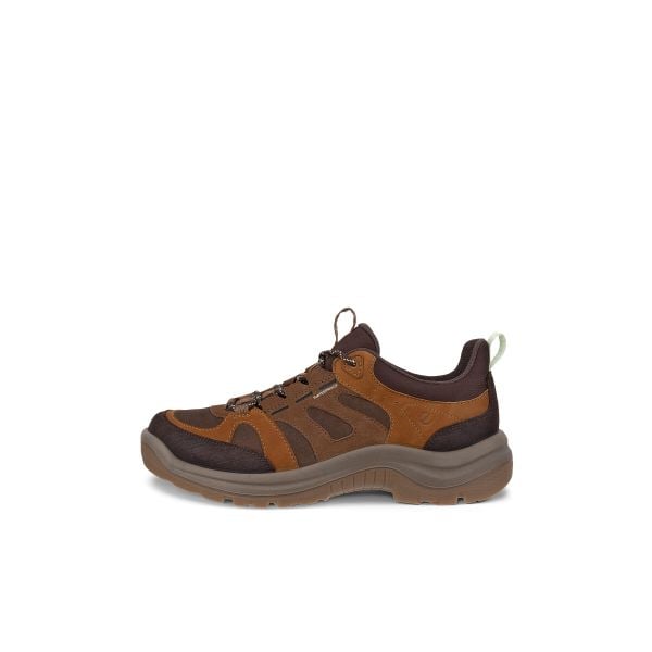 Damskie buty trekkingowe Ecco. Czarne buty trekkingowe ECCO, bez wzorów, z gumy, bez zapięcia, trekkingowe. Za 688.65 zł.