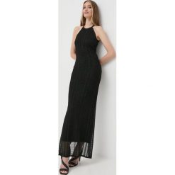 Guess sukienka kolor czarny maxi prosta. Czarne sukienki Guess, na co dzień, l, z aplikacjami, z dzianiny, bez kołnierzyka, bez ramiączek, maxi. Za 869.99 zł.