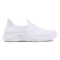 Białe tekstylne buty sportowe. Białe buty treningowe bez wzorów, bez zapięcia. Za 86.94 zł.