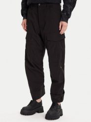 G-Star Raw Spodnie materiałowe Cargo 3D D27022-D909 Czarny Boyfriend Fit. Czarne spodnie materiałowe G-Star Raw, bez wzorów, z materiału, retro. Za 459.99 zł.